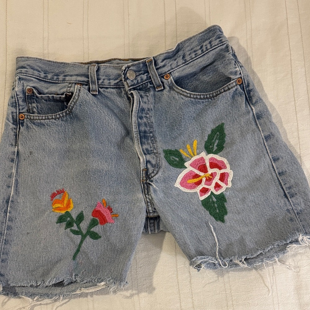 Vintage Jean Shorts with Floral Embroidery